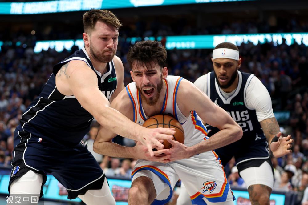 事中崭露头 事中崭露头