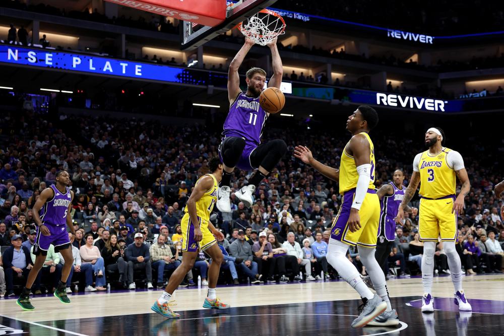 控赛事中获 控赛事中获